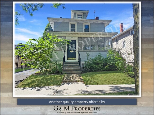 Photo - 4-Bedroom Rental - Walk to Strong Hospital!