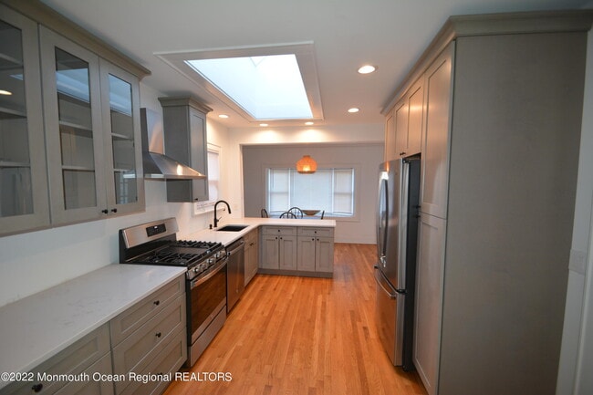 Photo - 703 S Edgemere Dr