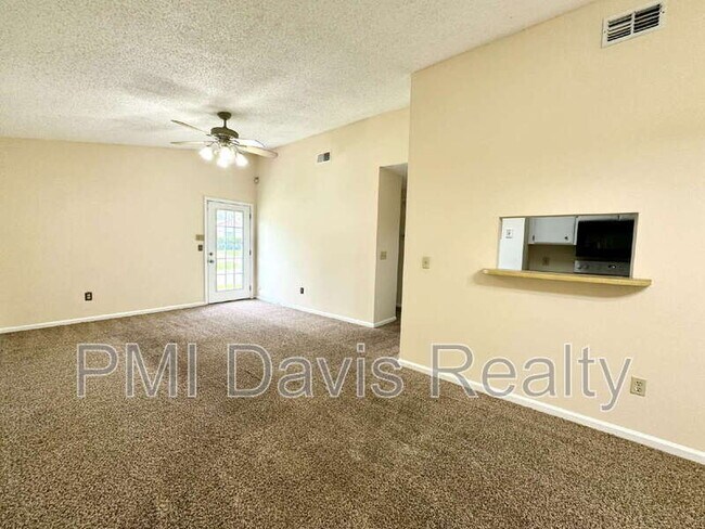 Photo - 1376 Ellis Trace Dr W