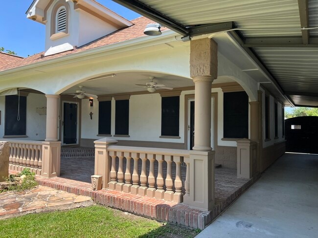 Photo - 2015 Munger St