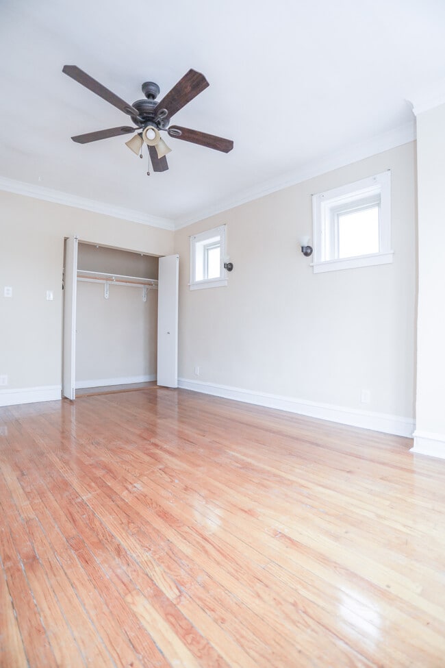 3948 W Roscoe St Condo Unit 3B Condo for Rent in Chicago, IL