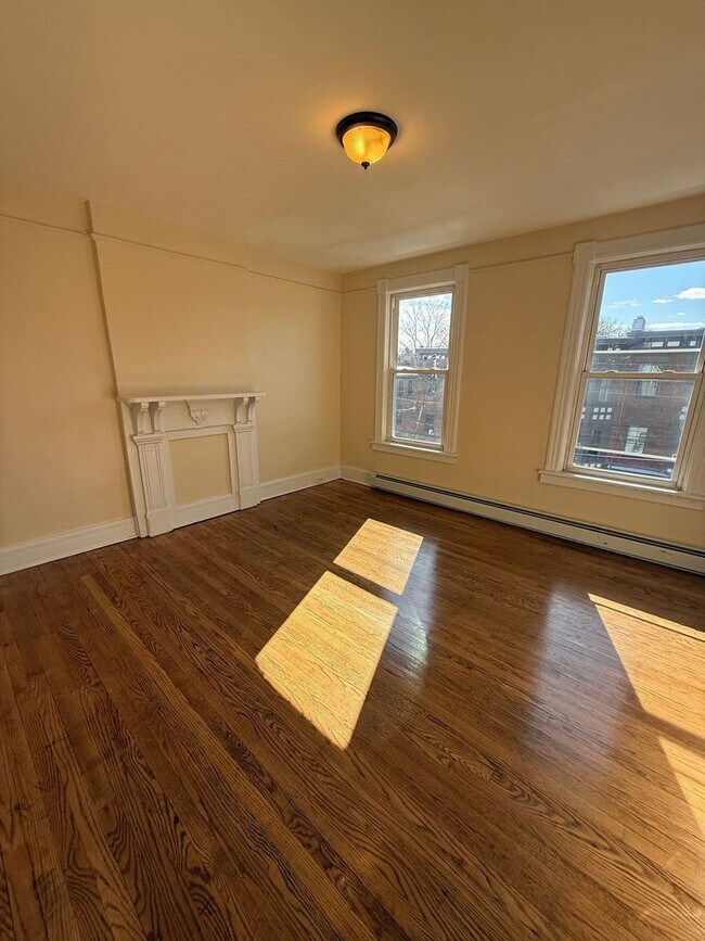 Photo - 126 S William St Unidad 3