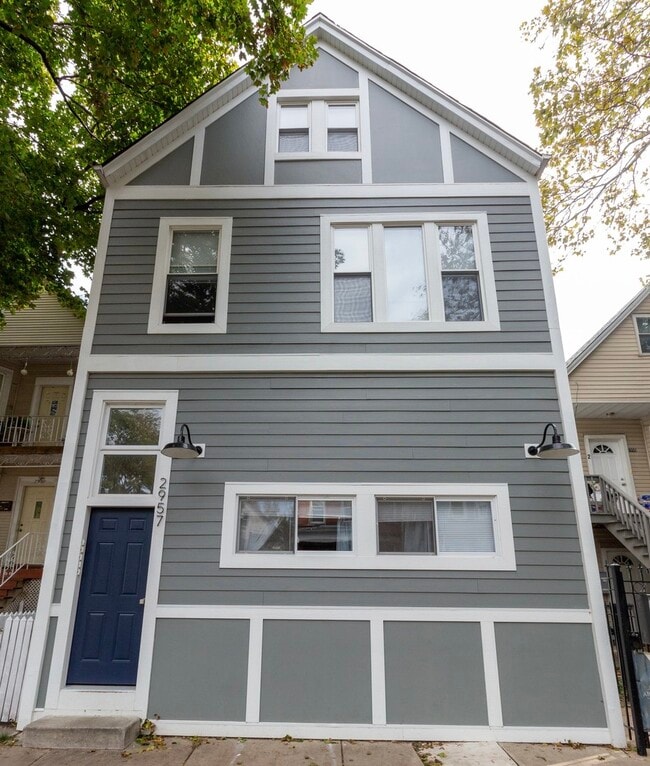 Photo - 2957 N Avers Ave Apartment Unit 1F