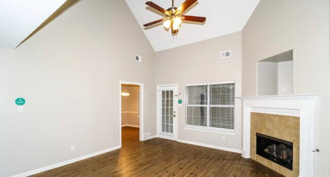 Photo - 45 Willow Crest Cove