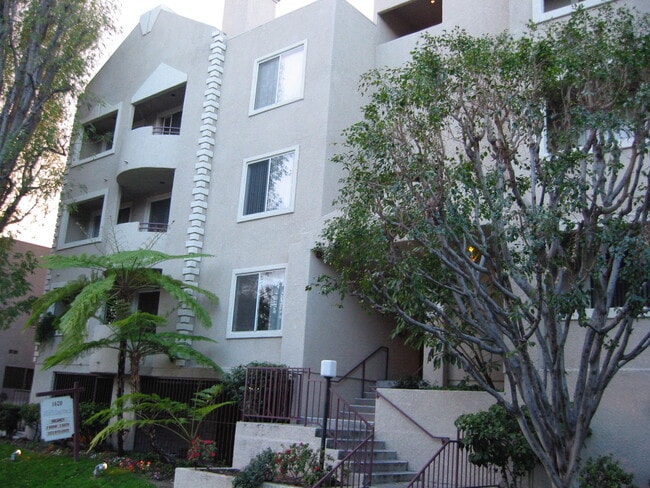 Manhattan Apartments