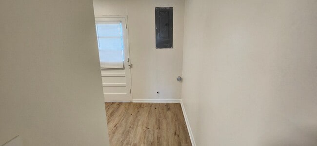 1234 Peacock Ave Unidad 1