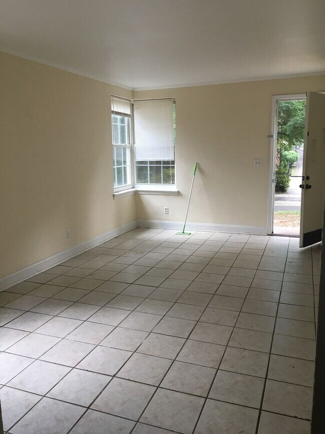 Photo - 403 Waccamaw Ave