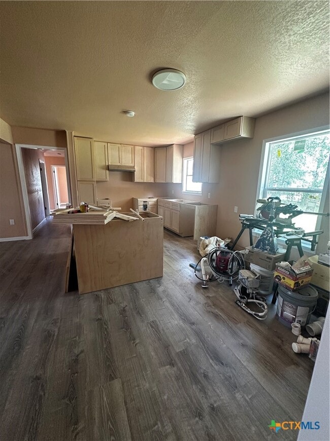 Photo - 1434 St Andrew St