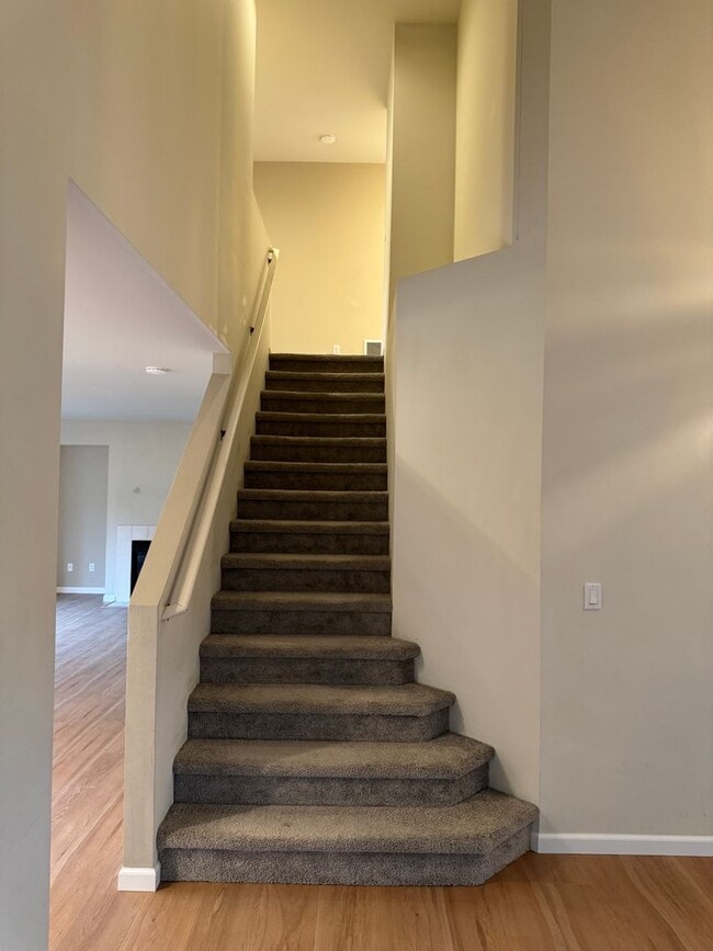 Photo - 3Bd/2.5Ba Sammamish House