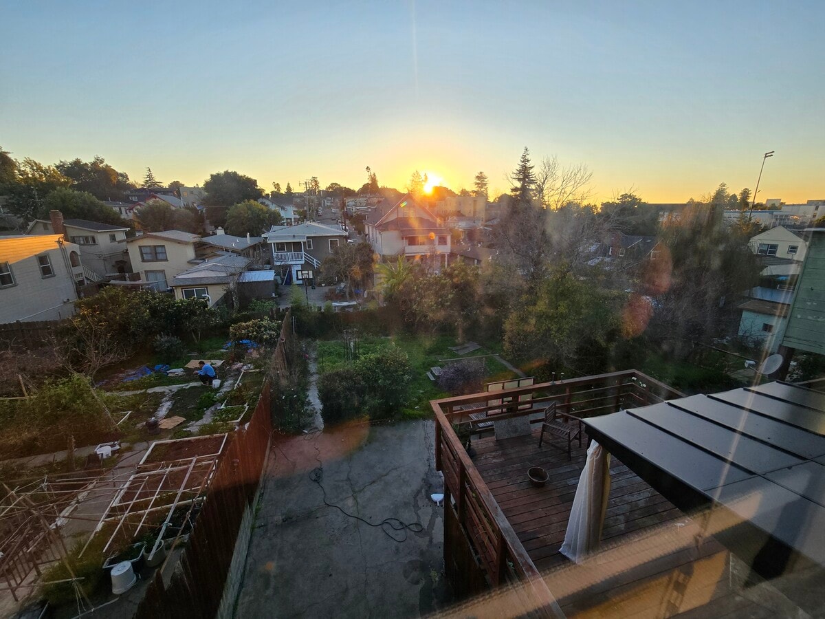 Photo - 1179 MacArthur Blvd