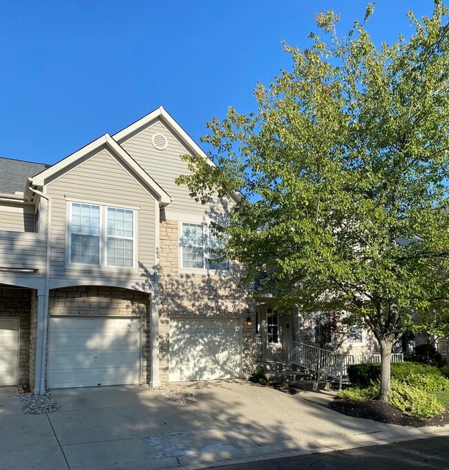 Building Photo - 5355 Cooper Rd Unit F