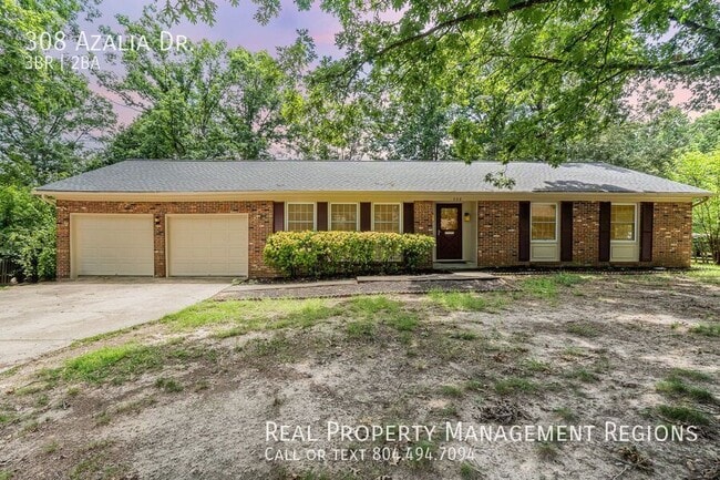Photo - 308 Azalia Dr House