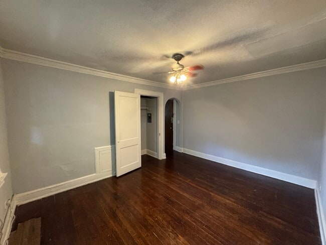 Photo - 1043 Saint Charles Ave NE