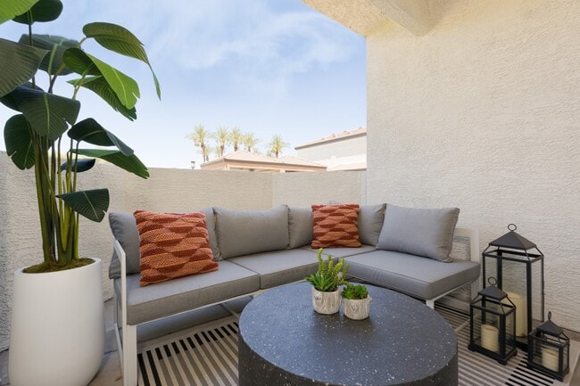 Photo - ORA Apartments