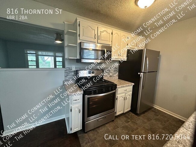 Photo - 816 Thornton St