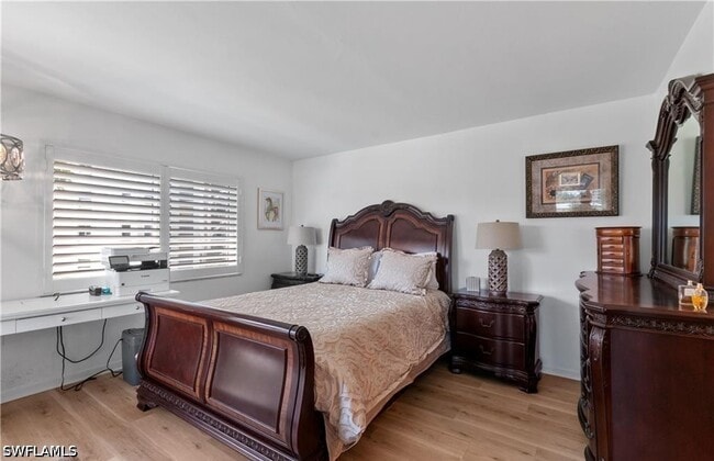 Building Photo - 5 High Point Cir W Unit 206