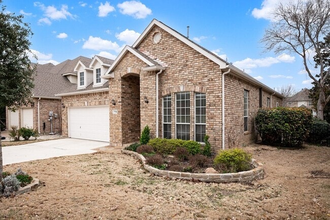 Photo - 7712 Lakecrest Cir
