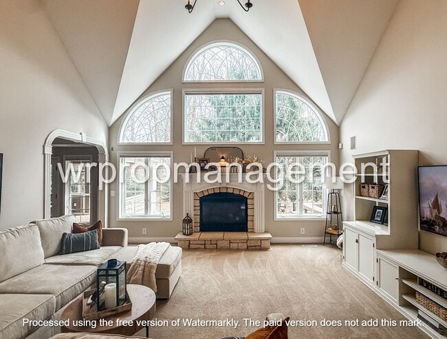 Photo - Gorgeous 3 bed 3.5 bath in Temperance
