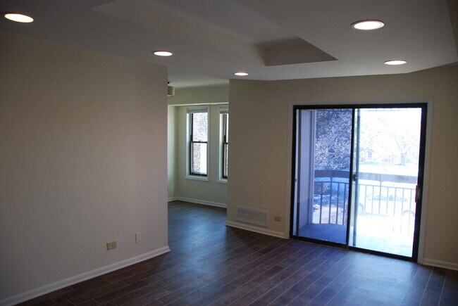 Photo - 2216 Country Club Dr Unit 13