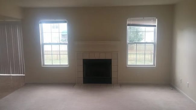 Photo - 2425 Bluewood Way