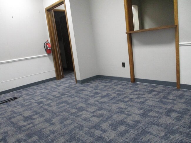 Photo - 215 N Spring St