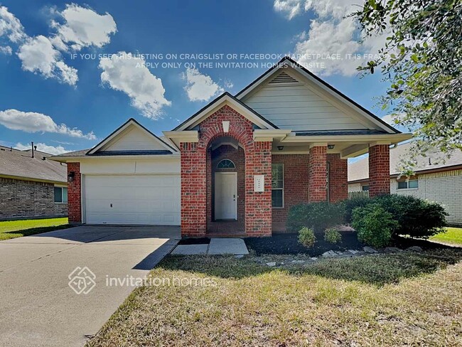 Building Photo - 20115 Goldlake Dr