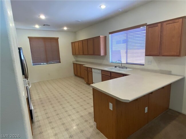 Photo - 5406 Carrara Pointe St