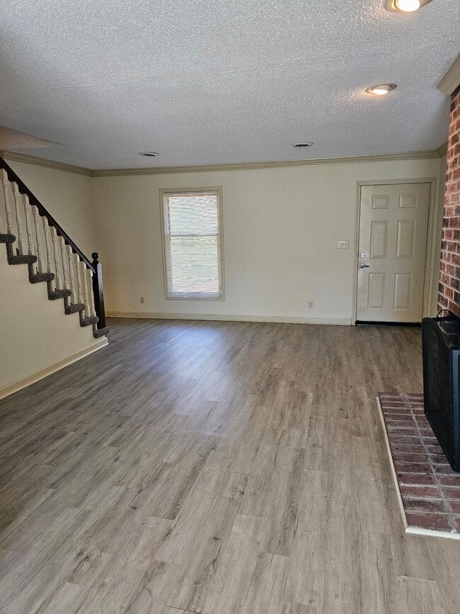 Photo - 109 Arcadia Ln