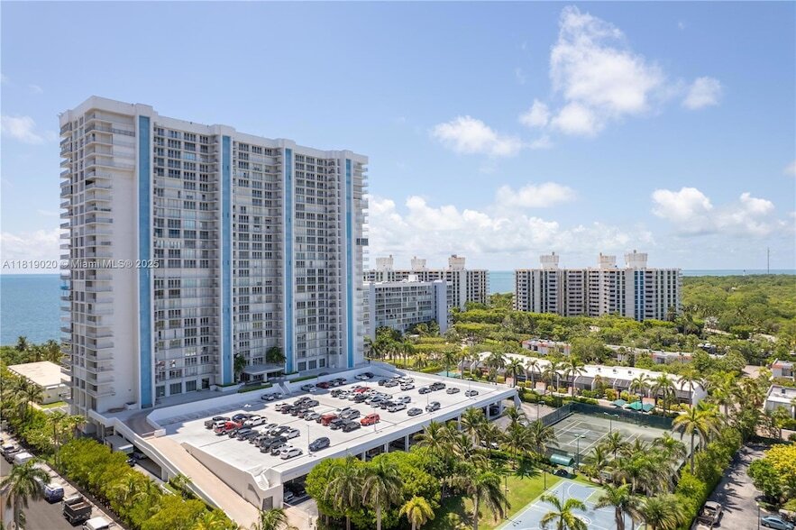Photo - 881 Ocean Dr