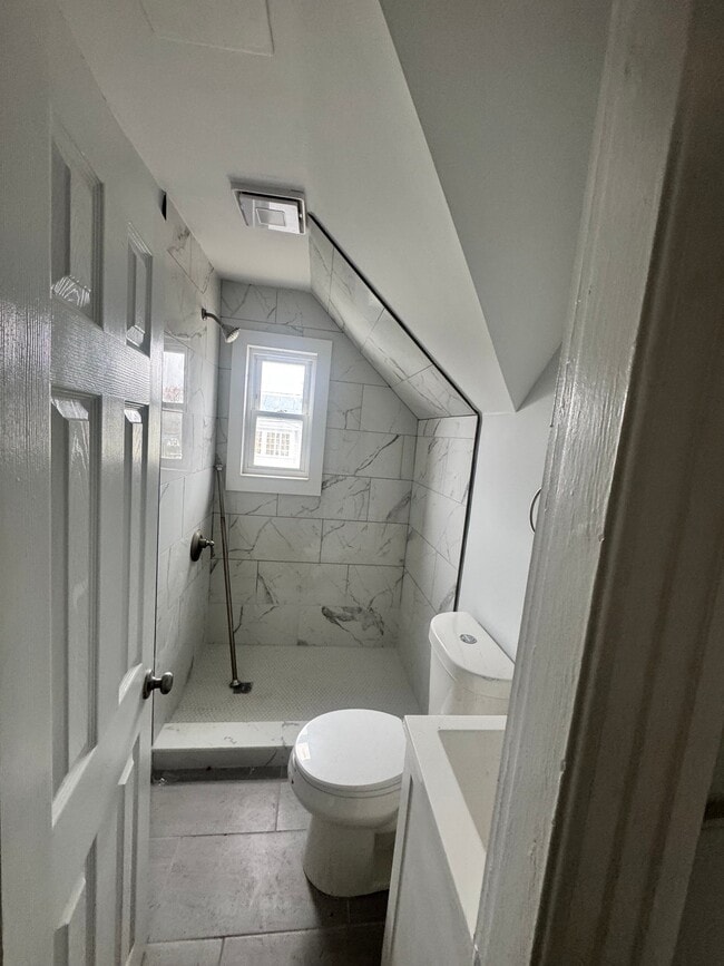 Photo - 284 Mechanic St Unit Apt2