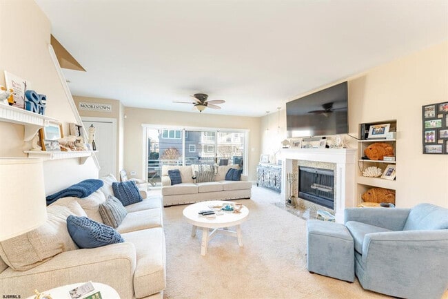 Building Photo - 224 Boardwalk