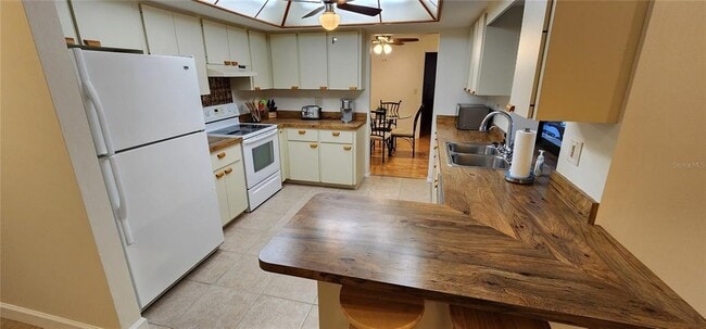 Photo - 1526 Georgetowne Ln