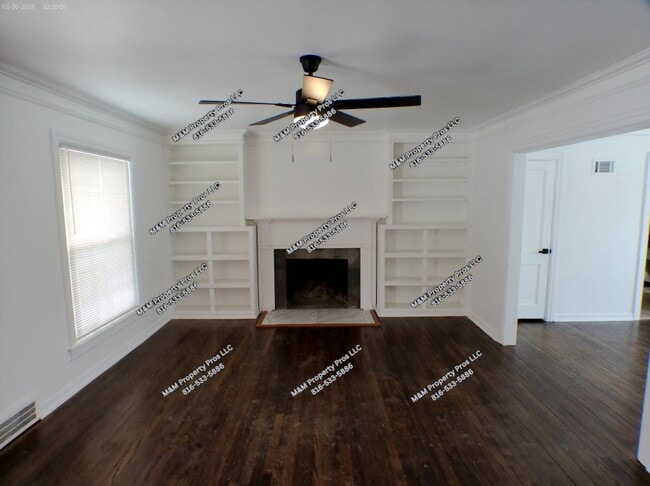 Photo - 5302 N Spruce Ave