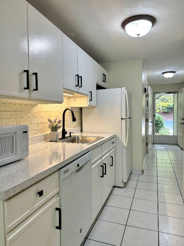 Photo - 15 Lordvale Blvd