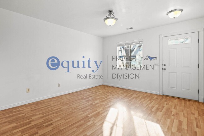 Photo - 377 E Newsome Park Ln