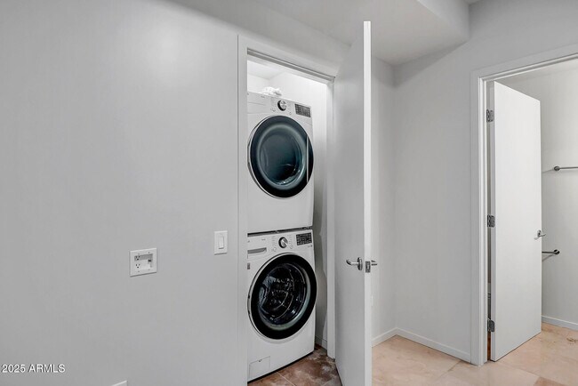 Photo - 7141 E Rancho Vista Dr Unit 5008