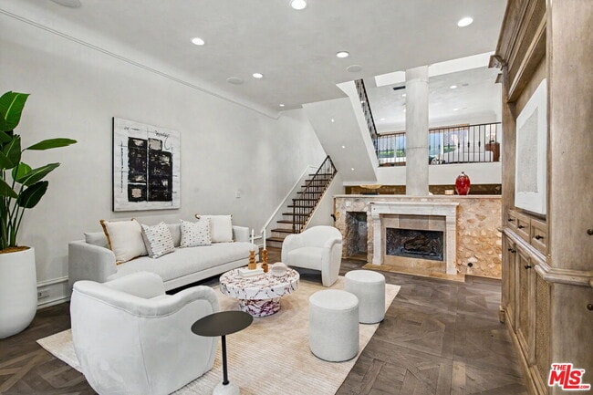 Photo - 2408 34th St