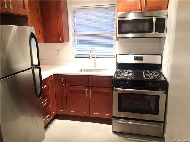 Photo - 1 Stevens St