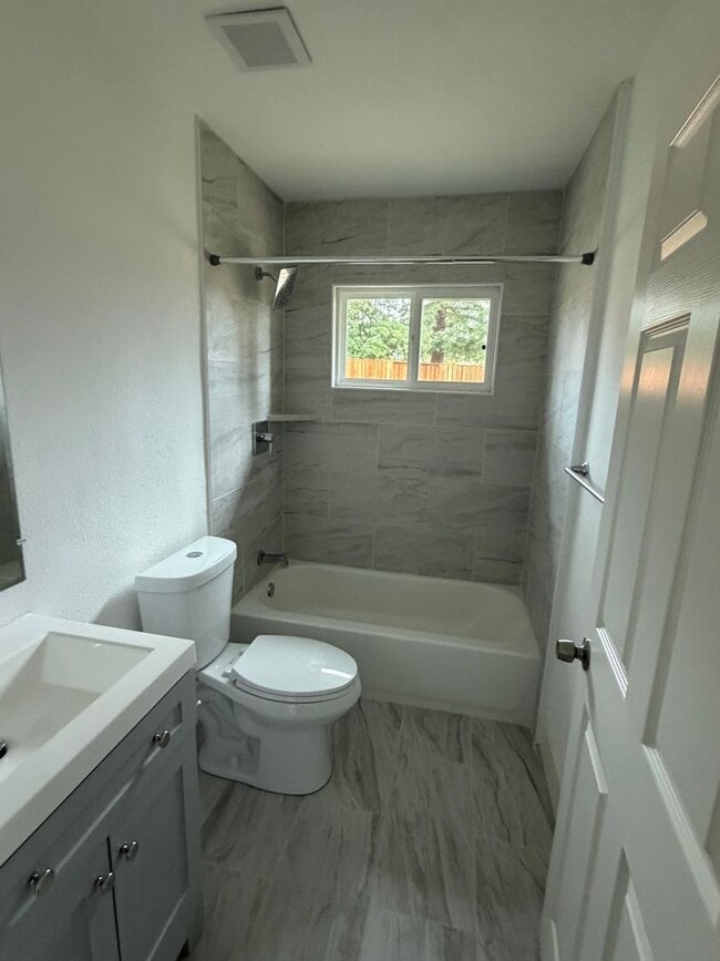 Photo - 8632-8636 Sunset Avenue Unidad 8632 Sunset Avenue