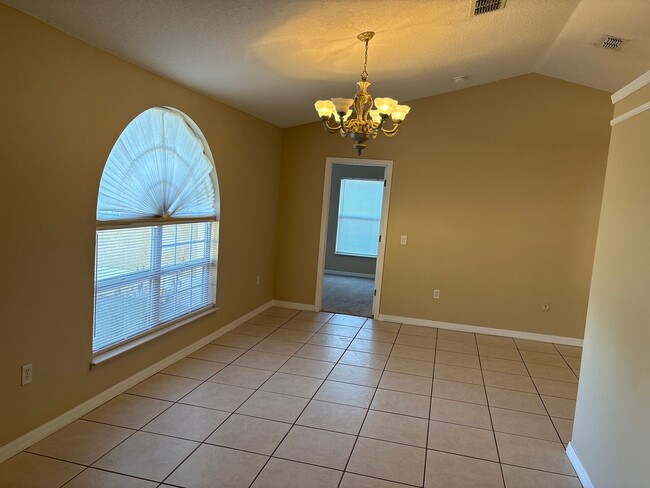 Photo - Beautiful 4 Bedroom, 2 Bath Split-Floor-Plan Home in Lakeside — Kissimmee, FL