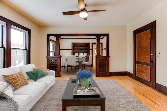 Photo - 3029 Holmes Avenue Unidad 1