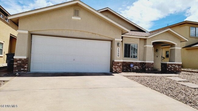 Photo - 1520 Prickley Pear Dr