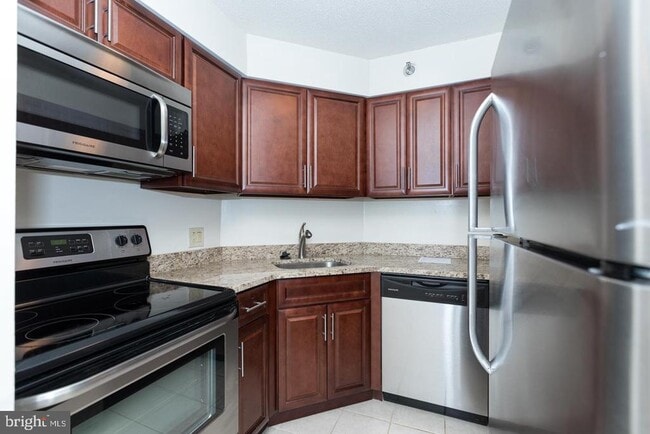 Photo - 2020 Walnut St Unit 14M