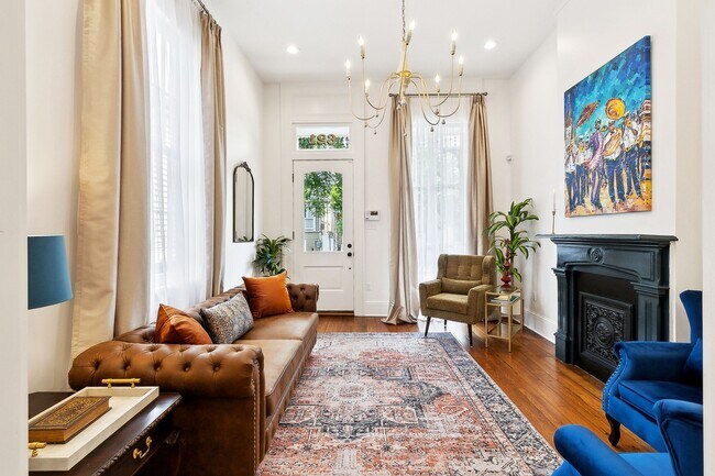 Photo - 621 Kerlerec St