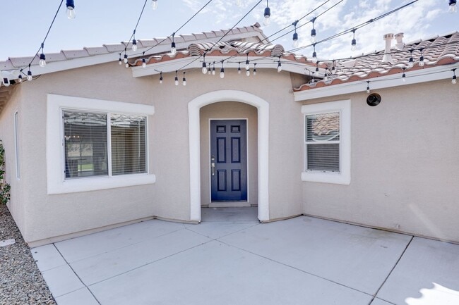Photo - Comfort and Style in a Secure Gated Community: Stylish 4-Bedroom Single-Story Home
