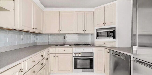 Photo - 3 E 9th St Unidad SI ID1473047P