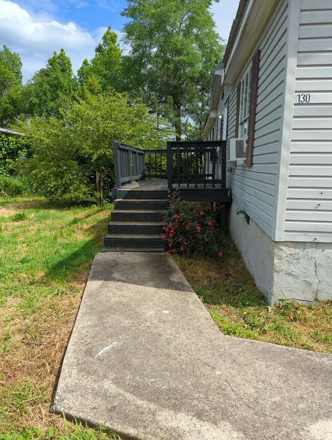 Photo - 4 Bedroom House in Rossville