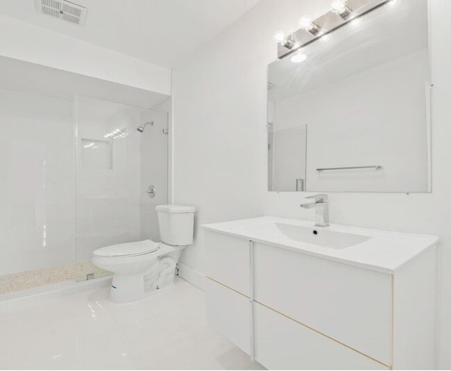 Photo - 2307 Taylor St Unit SI ID1573900P