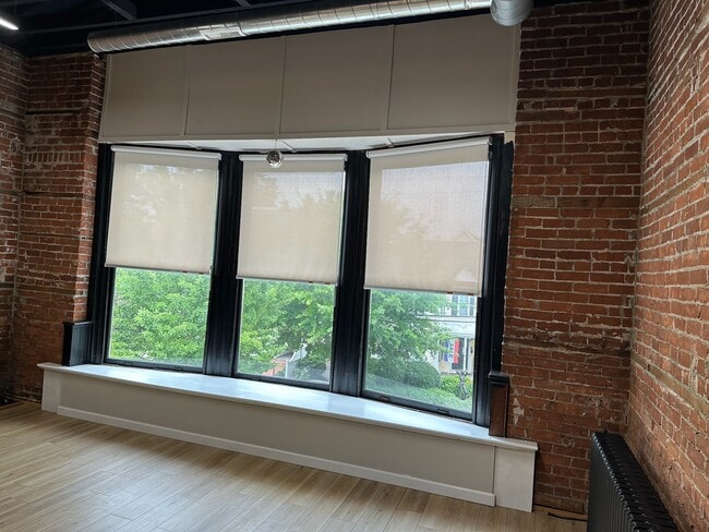 Photo - 41 N Main St Unidad 2nd Floor Apartment