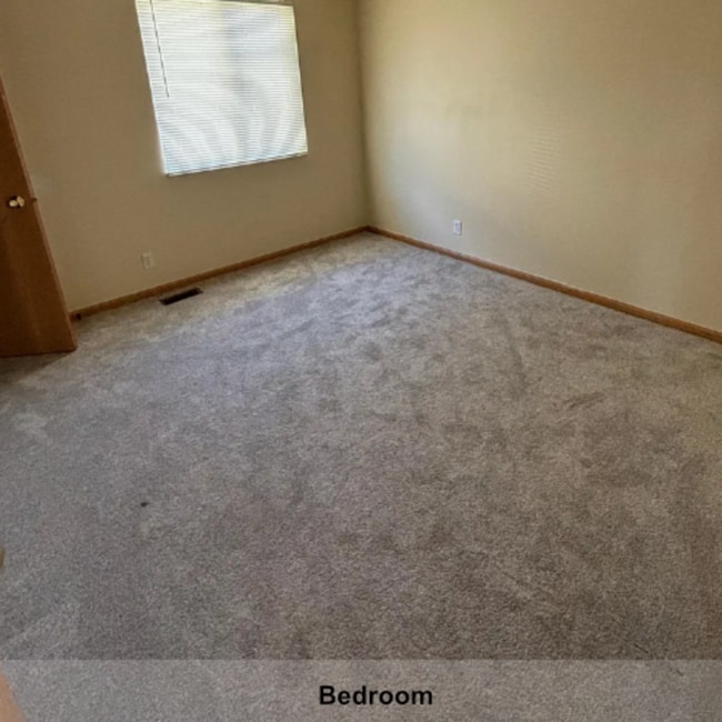 Photo - 3115 Holdrege St Unit #1